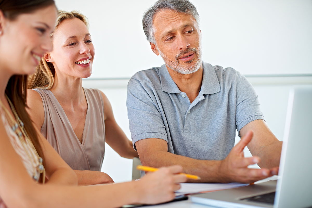 Clases de inglés para adultos con poco tiempo: horario flexible y ...